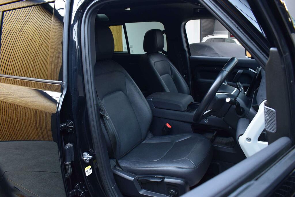 Land Rover Defender 110 Land Rover Estate 3.0 D300 X-dynamic Hse 11 Green #14