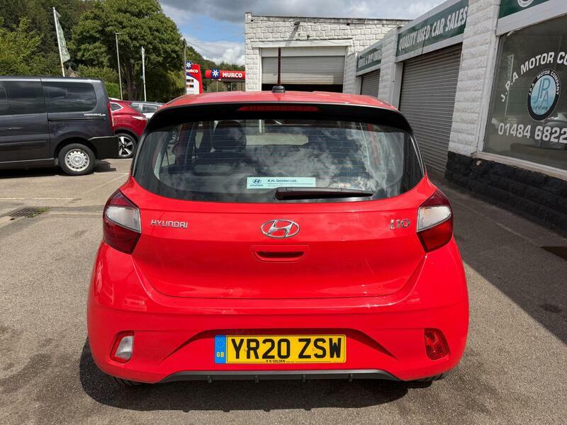 Hyundai I10 1.0-se-hatchback-5dr-petrol-manual-euro-6-67-ps Red #4