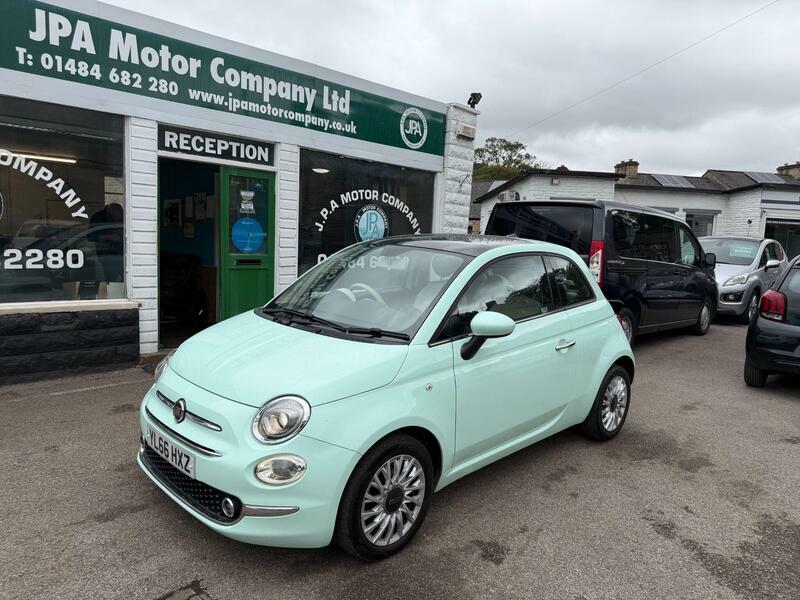 Fiat 500 1.2-lounge-hatchback-3dr-petrol-manual-euro-6-ss Green
