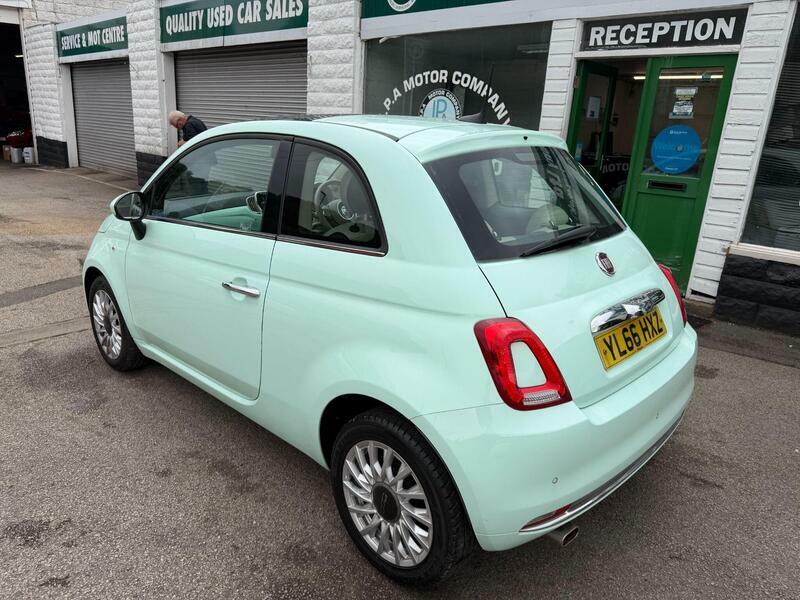 Fiat 500 1.2-lounge-hatchback-3dr-petrol-manual-euro-6-ss Green #3