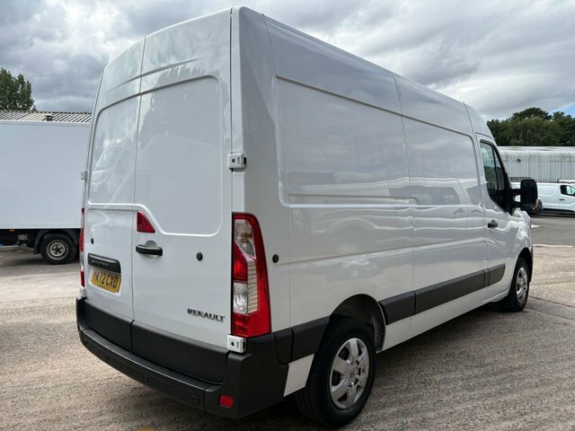 Renault Master Mpv White #3