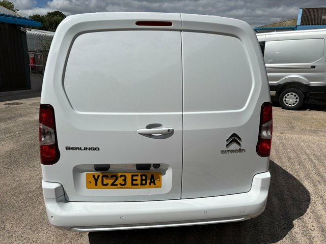 Citroen Berlingo Mpv White #5
