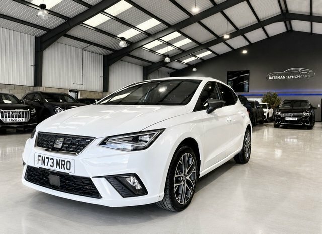 Seat Ibiza 2023 1.0 Tsi Xcellence Hatchback FN73MRO White #2