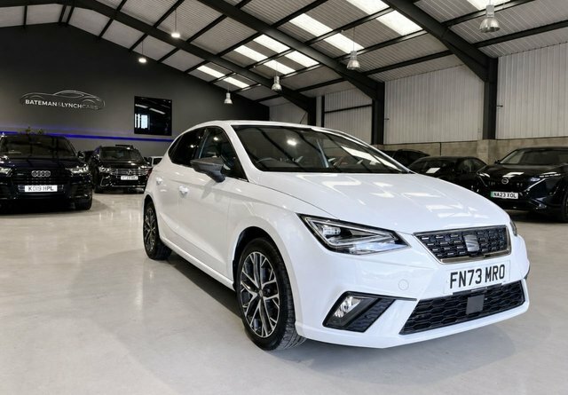 Seat Ibiza 2023 1.0 Tsi Xcellence Hatchback FN73MRO White