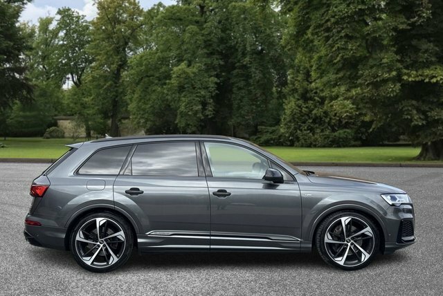 Audi Q7 2022 3.0 Tfsi V6 55 Black Edition Suv T HJ72YLC Black #3