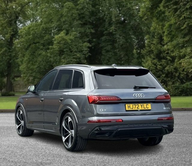 Audi Q7 2022 3.0 Tfsi V6 55 Black Edition Suv T HJ72YLC Black #5