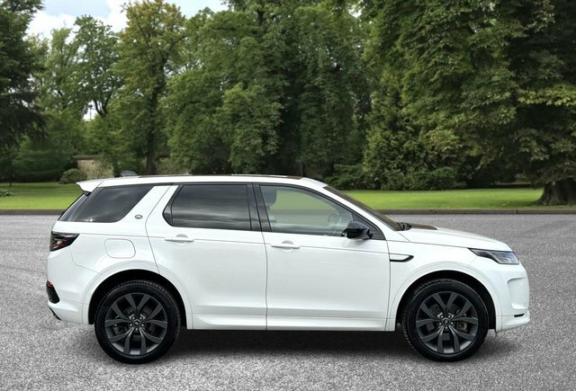 Land Rover Discovery Sport 2022 1.5 P300e 12.2Kwh R-dynamic Se Suv FX22PWF White #3