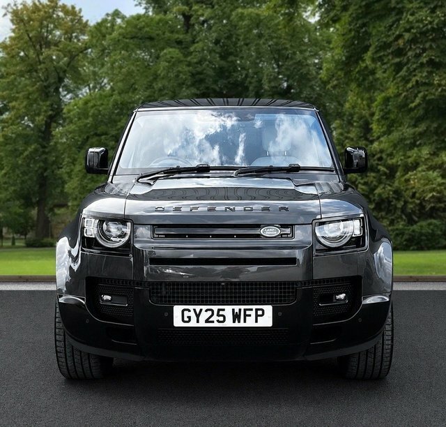 Land Rover Defender 110 2025 3.0 D350 Mhev X-dynamic Hse Suv Au Grey #3