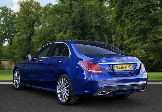 Mercedes-Benz C Class 2016 2.1 C300dh Amg Line Premium Plus Saloon Blue #6