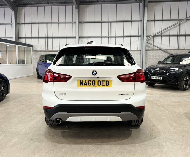 BMW X1 2019 1.5 18I Gpf Sport Suv Dct Sdrive E White #5