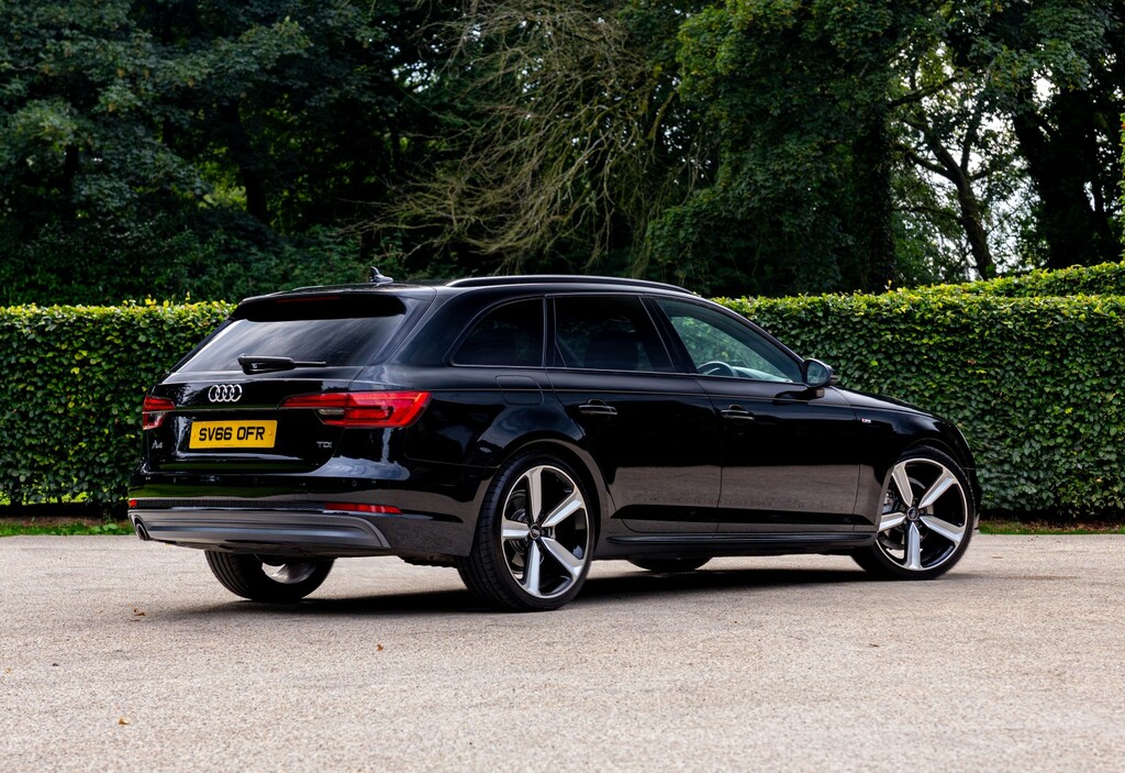 Audi A4 Avant Estate 2.0 Tdi S Line 2016 Black #5