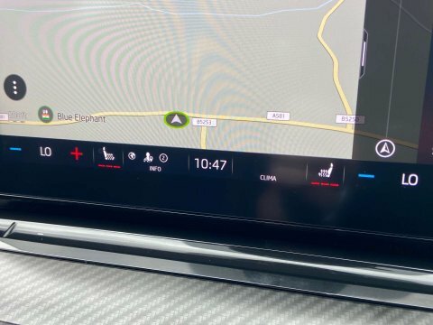 Skoda Octavia 2.0 Tsi Vrs Black #4