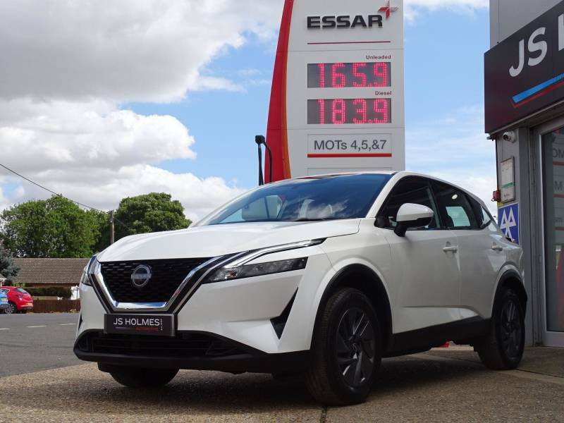 Nissan Qashqai 1.3 Dig-t Mh Acenta Premium - 2023 23 DN23UTY White #3