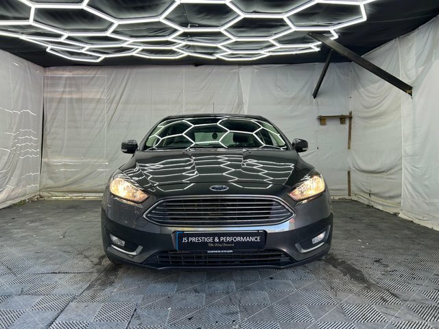 Ford Focus 1.6 Titanium Powershift Euro 6 Grey #2