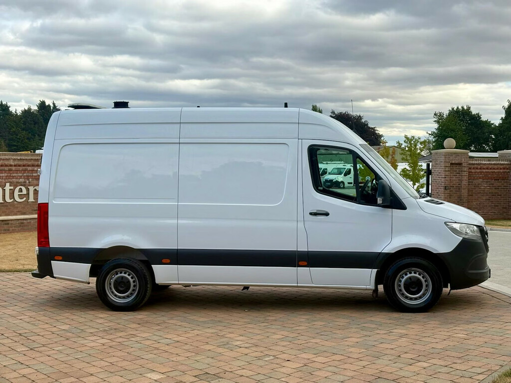 Mercedes-Benz Sprinter Diesel  #6