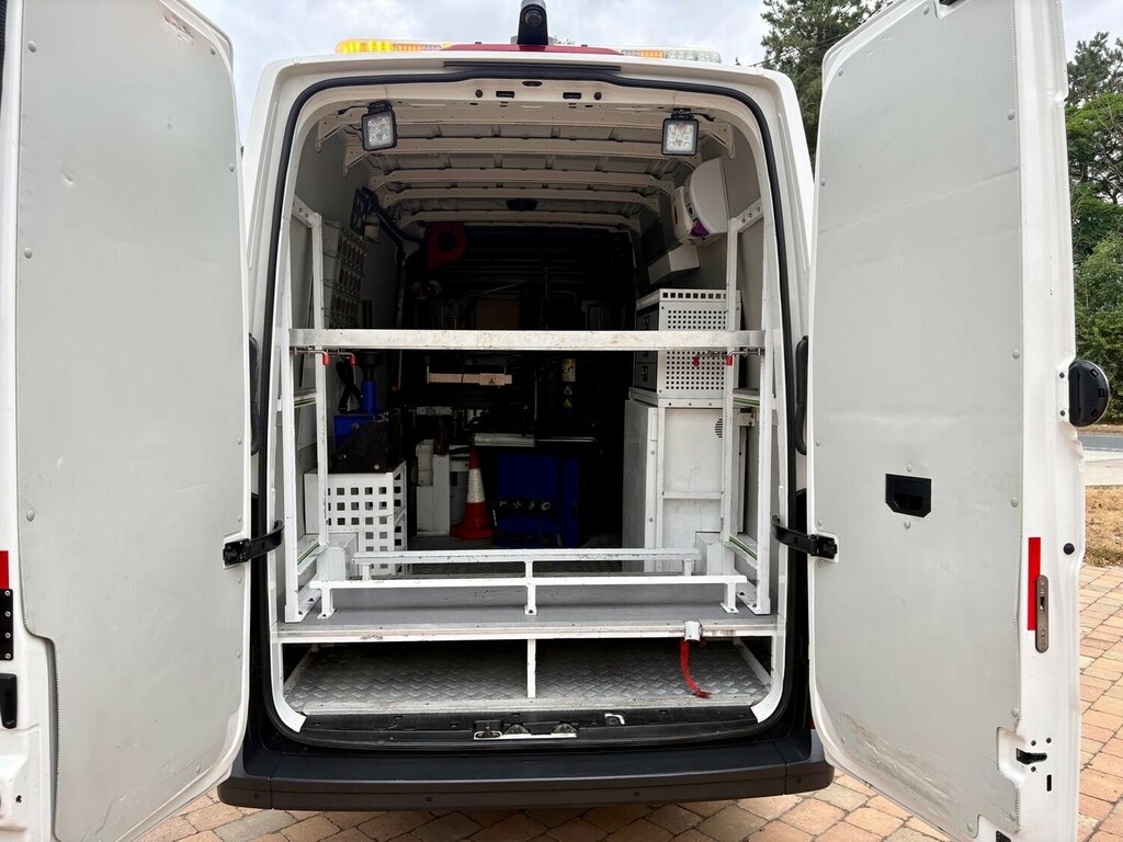 Volkswagen Crafter 2.0 Cr35 Tdi Hr Pv Startline 138 Bhp White #7