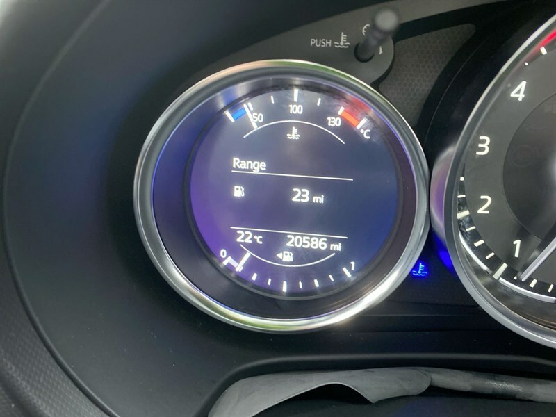 Mazda MX-5 1.5 Skyactiv-g Sport Convertible Black #40