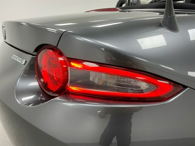 Mazda MX-5 1.5 Skyactiv-g Sport Convertible Black #22