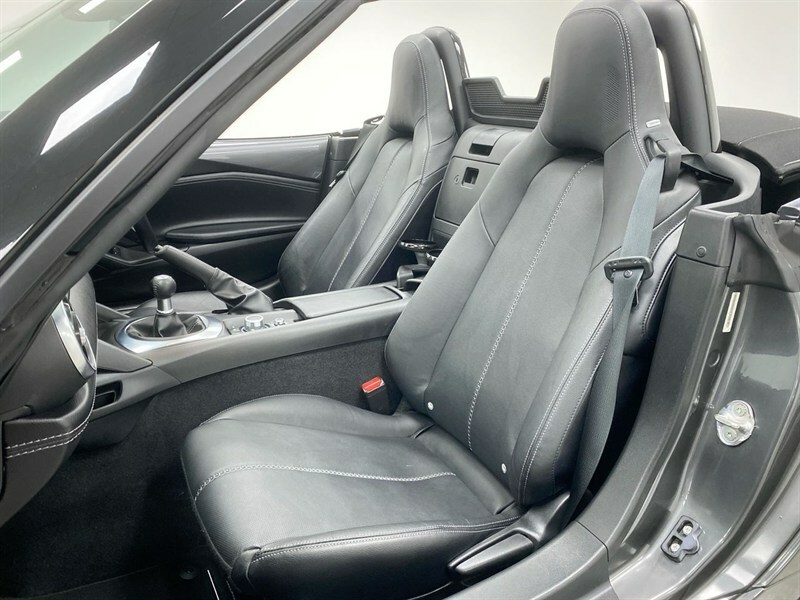 Mazda MX-5 1.5 Skyactiv-g Sport Convertible Black #52