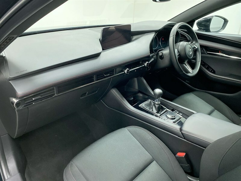 Mazda 3 2.5 E-skyactiv G Mhev 140 Homura Blue #2