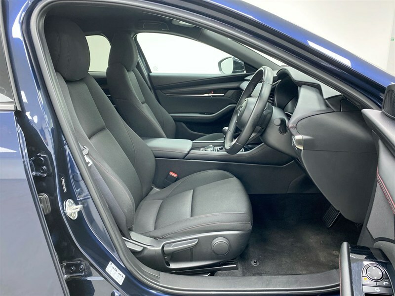 Mazda 3 2.0 E-skyactiv X Mhev 186 Homura Sunroof H Red #29