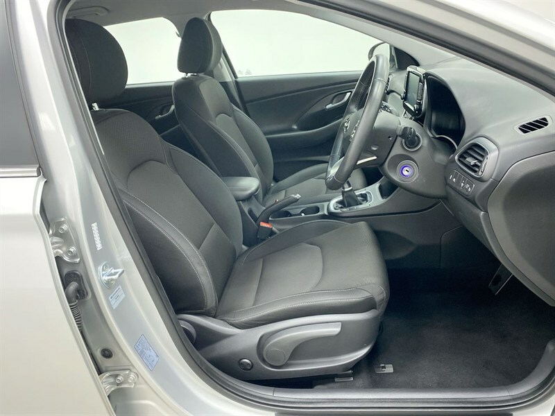 Hyundai I30 1.0 T-gdi 120Ps Se Silver #32