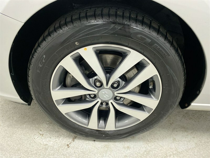 Hyundai I30 1.0 T-gdi 120Ps Se Silver #9