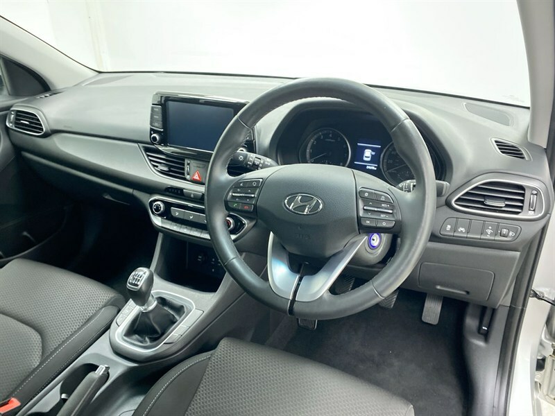 Hyundai I30 1.0 T-gdi 120Ps Se Silver #37
