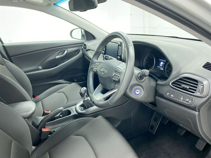Hyundai I30 1.0 T-gdi 120Ps Se Silver #33