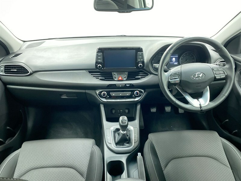 Hyundai I30 1.4T Gdi Se Nav Silver #4