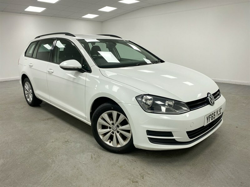 Volkswagen Golf 1.6 Tdi 110 Se Dsg White