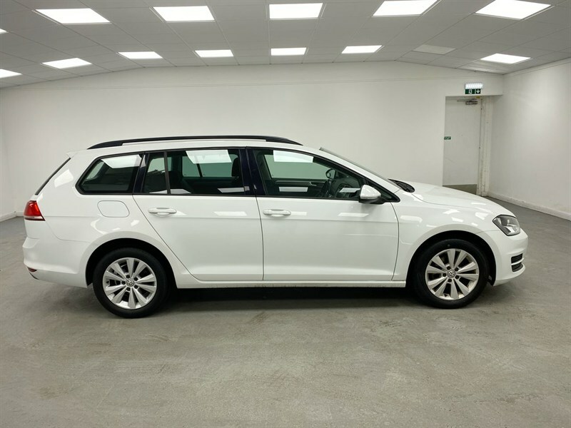 Volkswagen Golf 1.6 Tdi 110 Se Dsg White #5