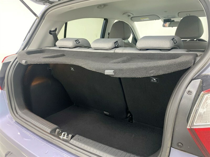 Hyundai I10 Hyundai I10 Se Connect Green #62