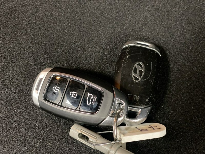 Hyundai I10 Hyundai I10 Se Connect Green #57