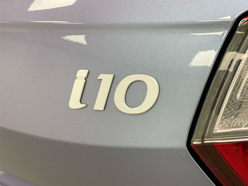 Hyundai I10 Hyundai I10 Se Connect Green #29