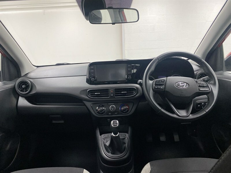 Hyundai I10 1.0 Mpi Se Connect Red #4