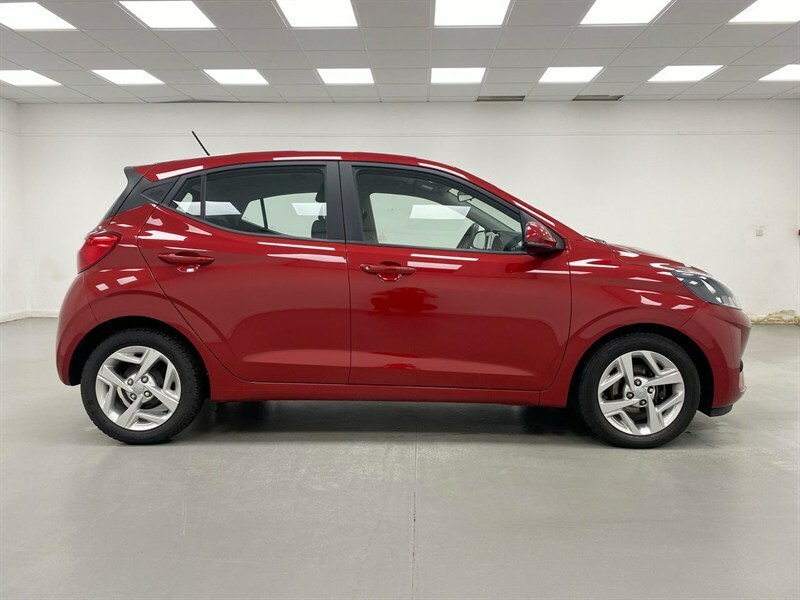 Hyundai I10 1.0 Mpi Se Connect Red #5