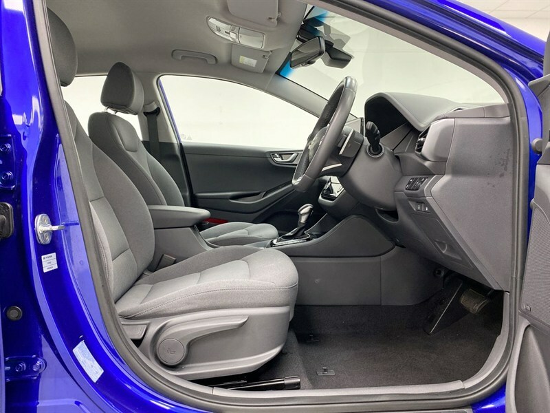 Hyundai Ioniq 73Kwh Ultimate Hatchback 217 Ps Black #43
