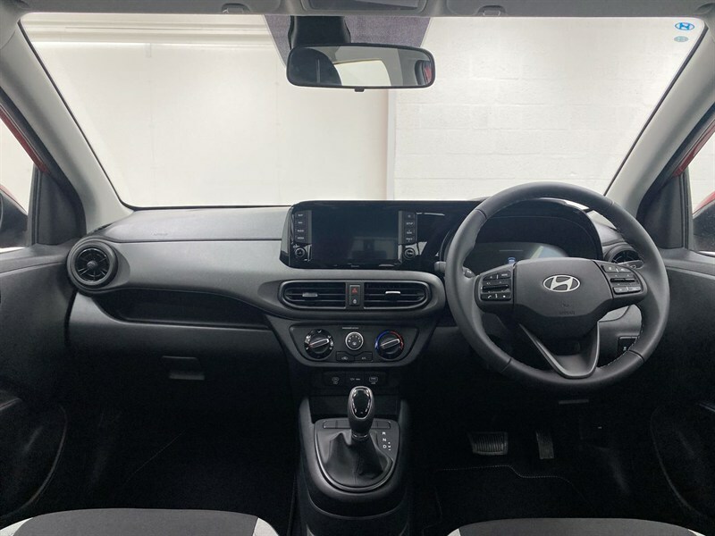 Hyundai I10 1.0 63 Advance Nav Red #4
