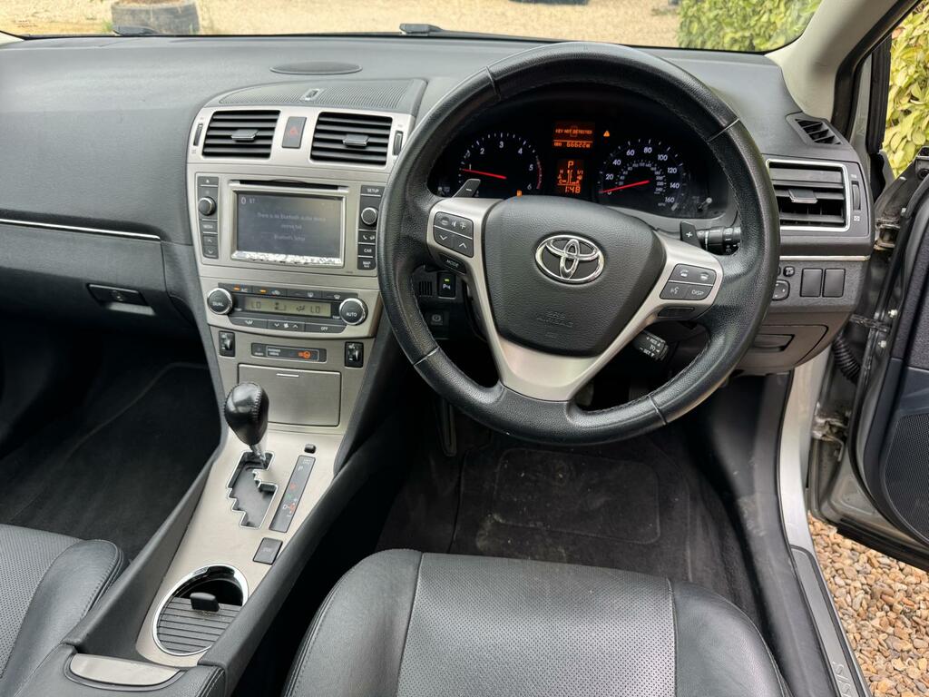Toyota Avensis T Spirit Grey #5