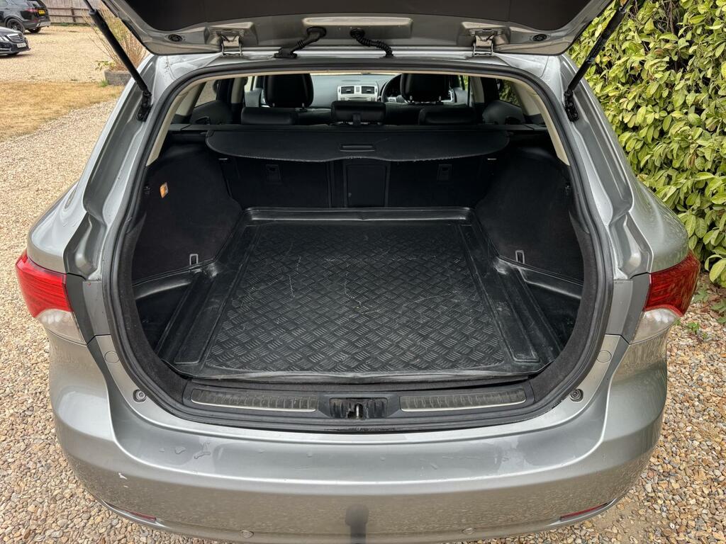 Toyota Avensis 2.0 D-4d T4 Tourer Euro 5 Black #14