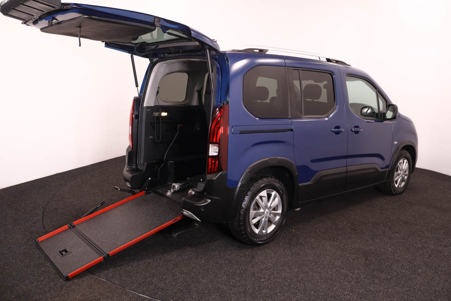 Peugeot Rifter 1.5 Hdi Allure Premium SB21KPO Blue #2