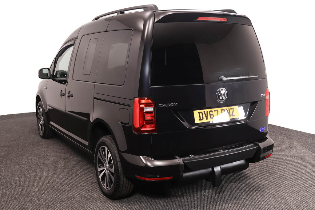 Volkswagen Caddy Life 1.4 Tsi 125 Life Up Front Black #6