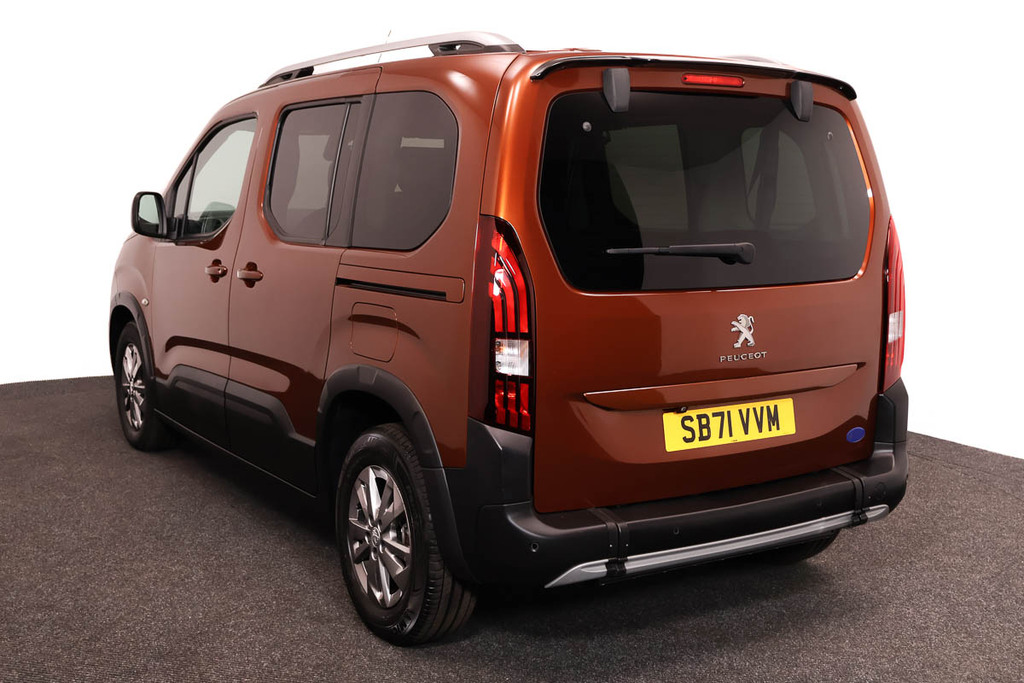 Peugeot Rifter 1.2 Puretech Allure Premium SB71VVM Brown #5