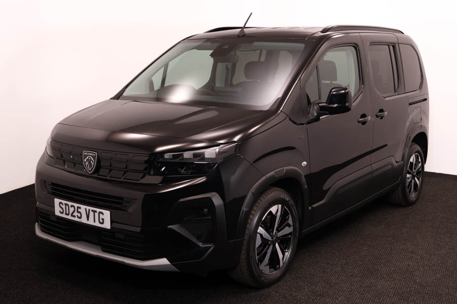 Peugeot Rifter 1.5 Hdi Gt 130 Premium Black #3