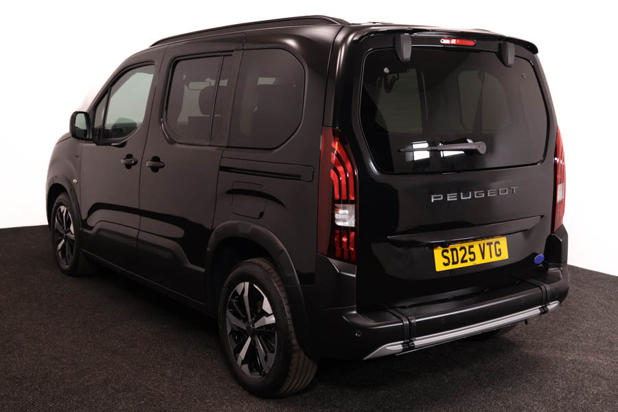 Peugeot Rifter 1.5 Hdi Gt 130 Premium Black #5
