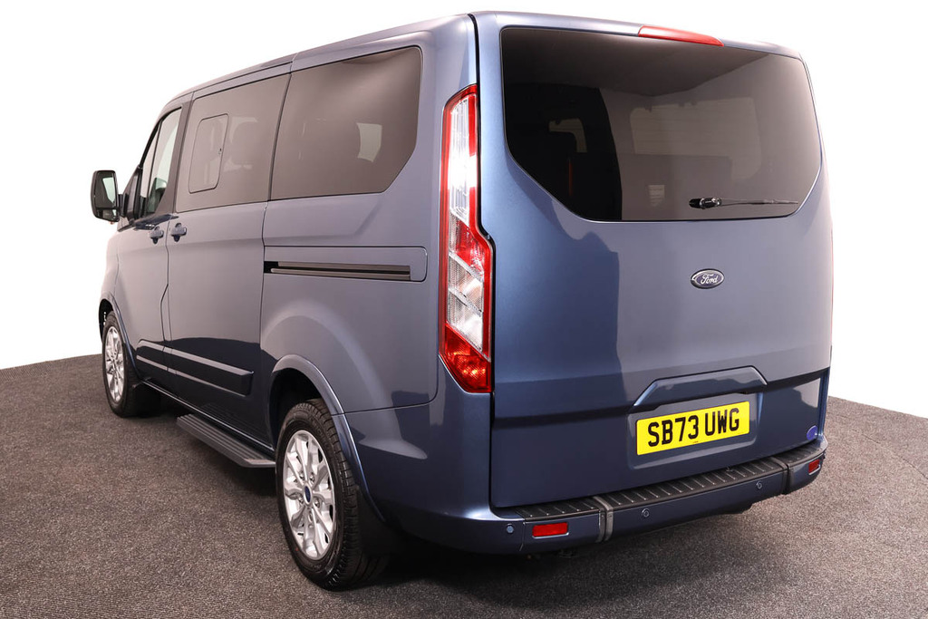 Ford Tourneo Custom 2.0 Tdci Titanium Blue