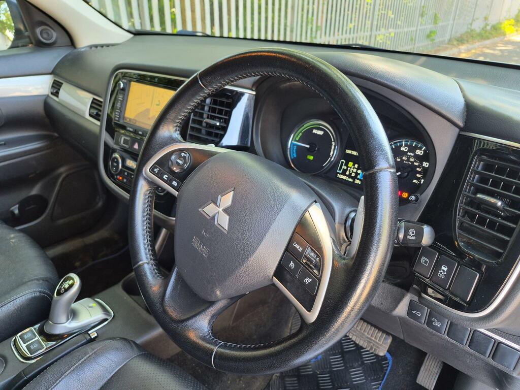 Mitsubishi Outlander 2.0H 12Kwh Gx3h Cvt 4Wd Euro 5 Ss Grey #23
