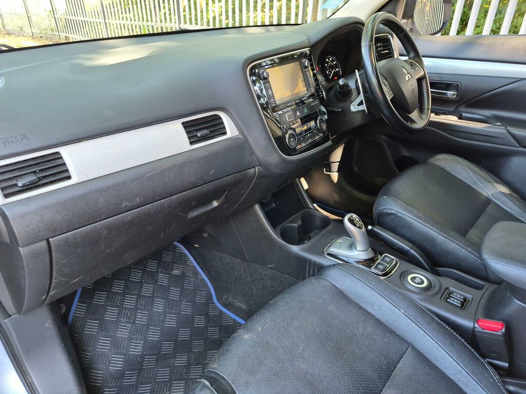 Mitsubishi Outlander 2.0H 12Kwh Gx3h Cvt 4Wd Euro 5 Ss Grey #13