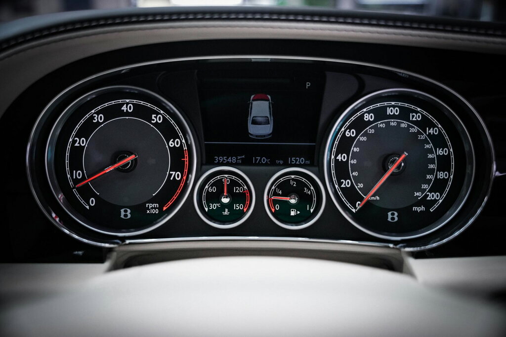 Bentley Flying Spur 4.0 V8 Saloon 4Wd Euro 6 507 Ps Silver #18